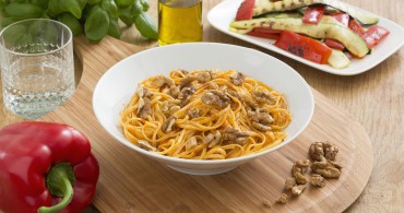  Recept Linguine en Pasta Pesto Peperoni e Noci Grand'Italia